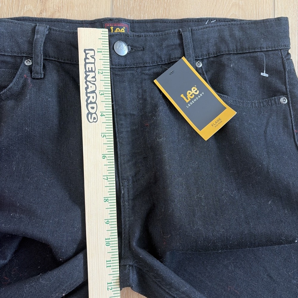 NWT Lee Legendary Style Women's Size 16 16S Short Black Flare Leg Mid Rise Jeans - Picture 7 of 11